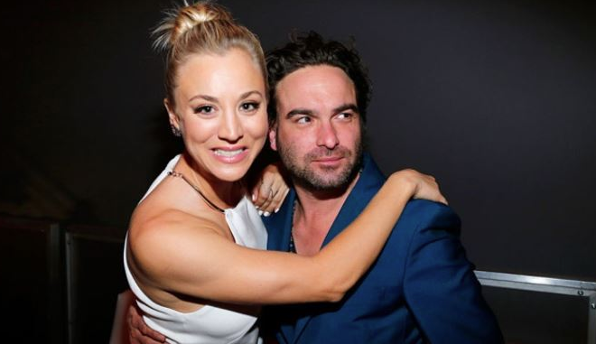Kaley Cuoco e Johnny Galecki