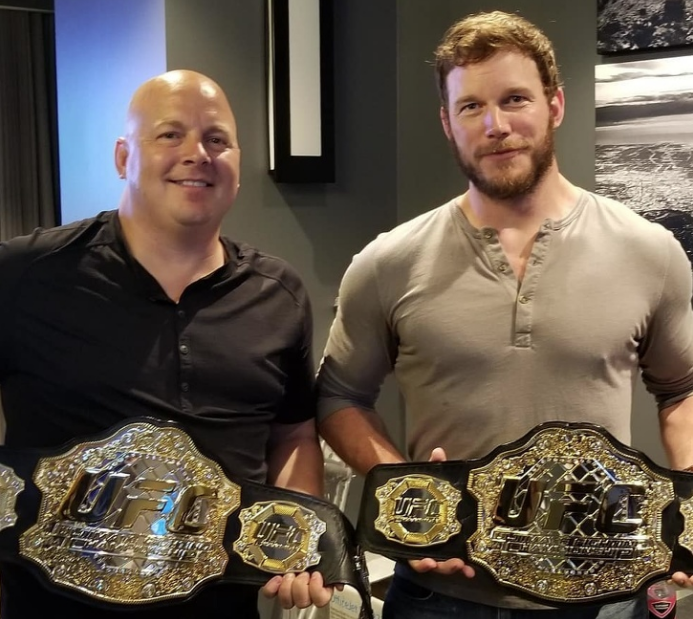 l fratello di Chris Pratt
