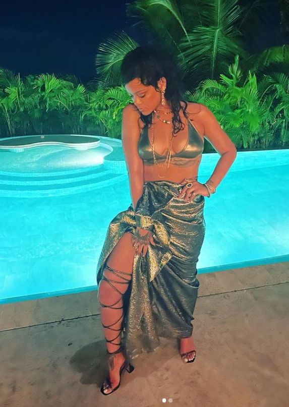 rihanna bikini
