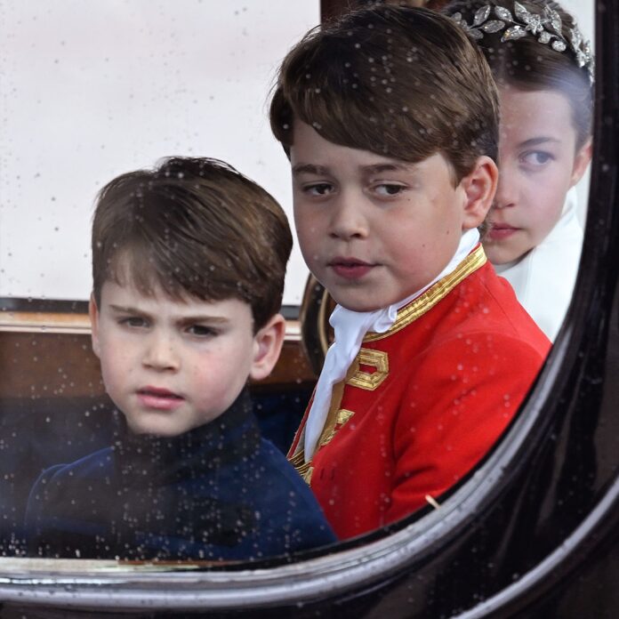 Come cambia la vita per il principe George e i suoi fratelli dopo l'incoronazione
