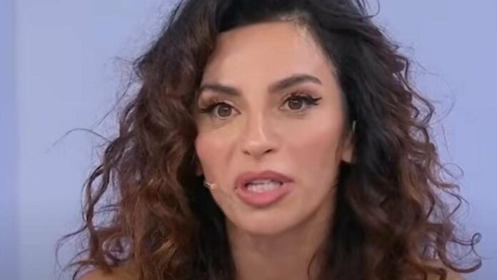 Uomini e Donne, Emanuela Malavisi delusa:"Mi hanno cacciata, speravo in un