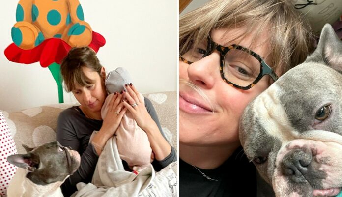 Federica Pellegrini è una mamma dolcissima con Matilde e i suoi bulldog francesi