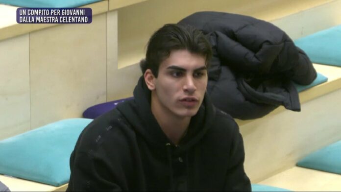 Amici 23, Giovanni si enstusiama per i complimenti di Alessandra Celentano e promette: