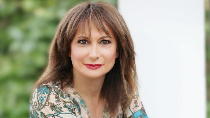 Isola dei famosi 2024 conduttrice Vladimir-Luxuria