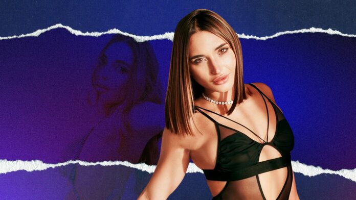 La pornostar Sara Diamante: “Guadagno 150mila euro all’anno, un politico mi chiese di urinargli in bocca”