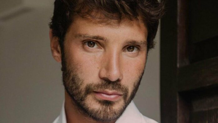 Stefano De Martino smentisce il flirt con Alessia Marcuzzi