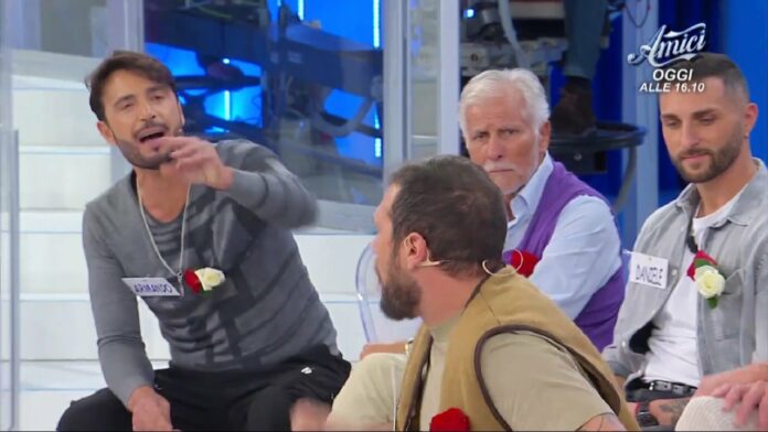 Uomini e Donne, tagliata una parte dello scontro tra Armando Incarnato e Alessandro Vicinanza!