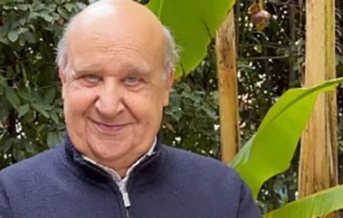 È morto Luis Molteni, era il Danny DeVito italiano: attore per Siani e Benigni, aveva 74 anni