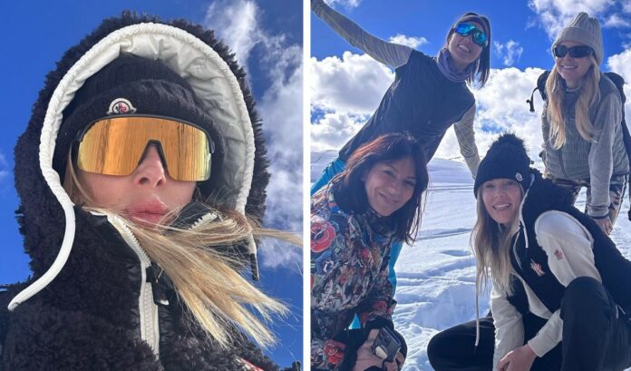 Alessia Marcuzzi si gode la vita da cinquantenne single, nella lussuosa località alpina ride e scherza con le amiche sulla neve: guarda