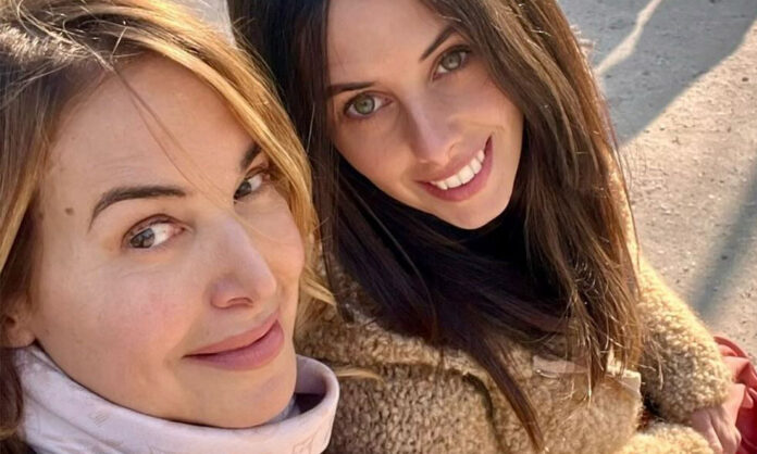 Barbara d’Urso pubblica la prima foto insieme alla bellissima nuora Giulia: guarda