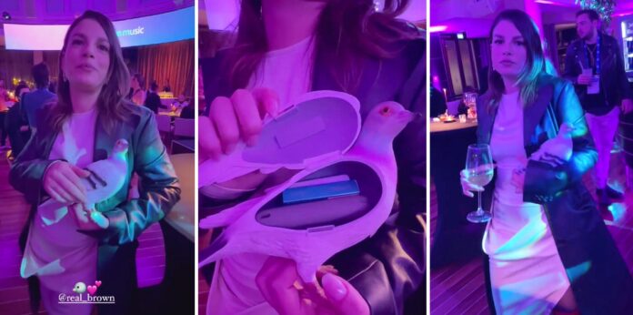 Emma Marrone a Sanremo sfoggia la trendy borsa a forma di piccione che costa 700 euro: guarda