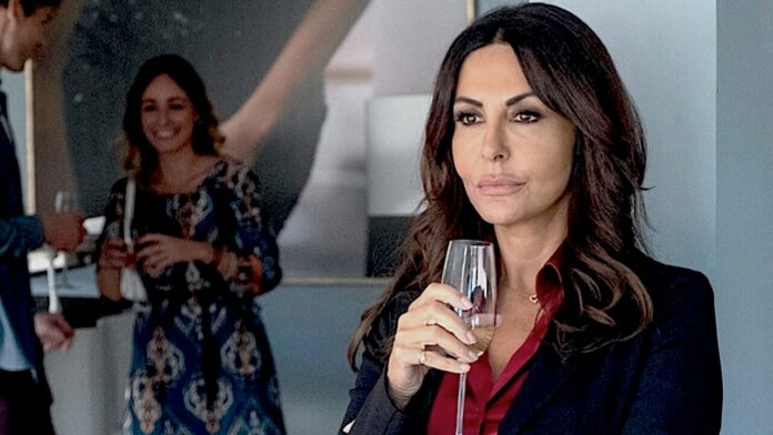 Sabrina Ferilli è Gloria: in onda stasera la terza e ultima puntata della miniserie di Rai1 