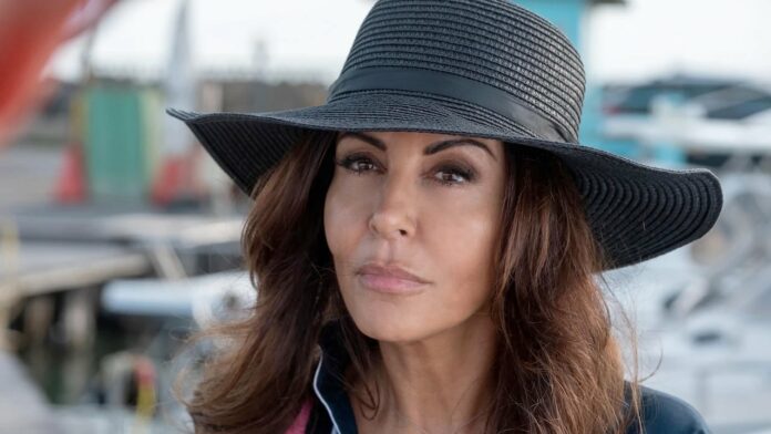 Sabrina Ferilli è Gloria: in onda stasera la prima puntata della miniserie di Rai1 