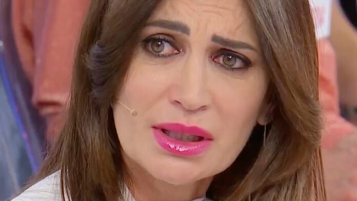 Uomini e Donne, Barbara De Santi li fa scappare tutti: dramma per la dama del Trono Over