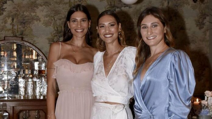 Ludovica Valli pubblica una foto con le sorelle Eleonora e Beatrice e lancia una frecciatina!