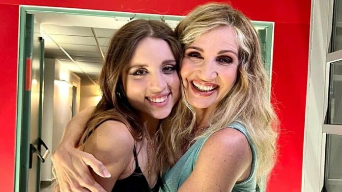 Sanremo 2024, Lorella Cuccarini esulta per la vittoria di Angelina Mango: gli auguri della co-conduttrice e di Amici!