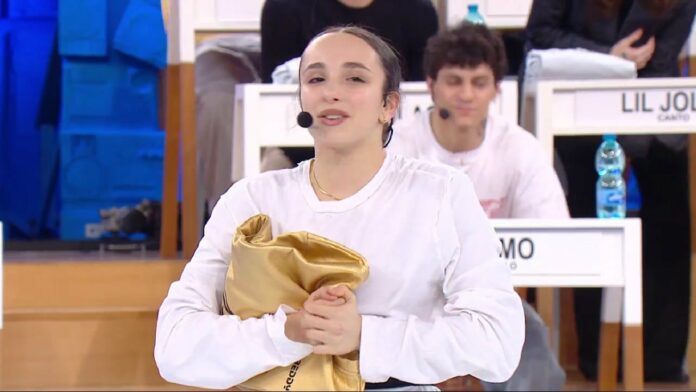 Amici 23, Sofia va al Serale! Tutti i magliati si esibiscono in un balletto...coinvolgendo anche Zerbi e Celentano! [VIDEO]