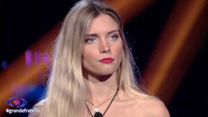 Grande Fratello, Alfonso Signorini affronta Anita Olivieri: 