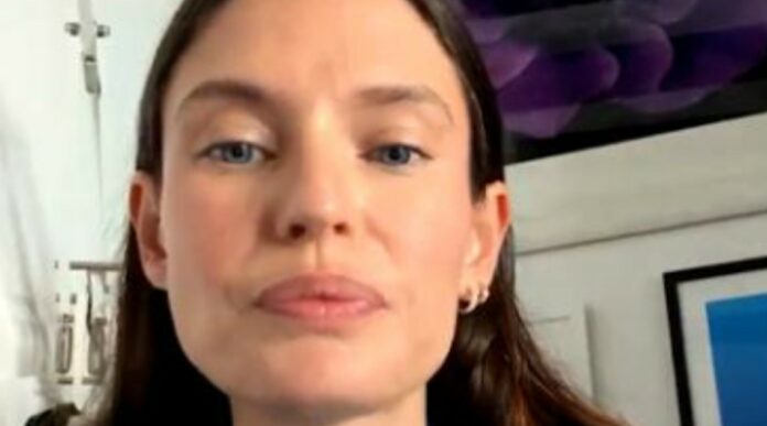 Bianca Balti regalerà alla figlia Matilde il congelamento degli ovuli: ''Così non ci pensa più e quando vuole la gravidanza avrà tutto''