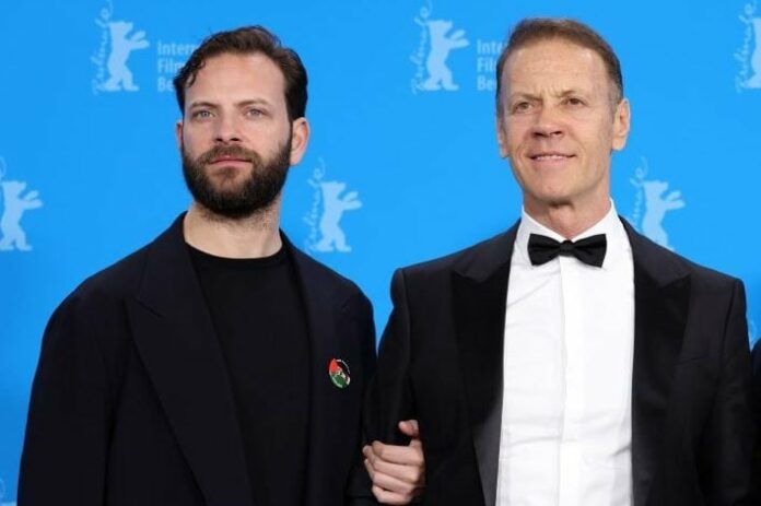 “Troppa rabbia nel sesso”, Alessandro Borghi aveva già raccontato a Fanpage.it la critica di Rocco Siffredi