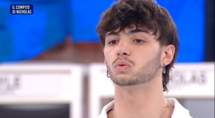 Amici 23 lite tra Raimondo ed Emanuel per Nicholas