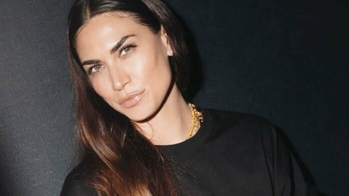 Melissa Satta non ci sta: denuncia gli 