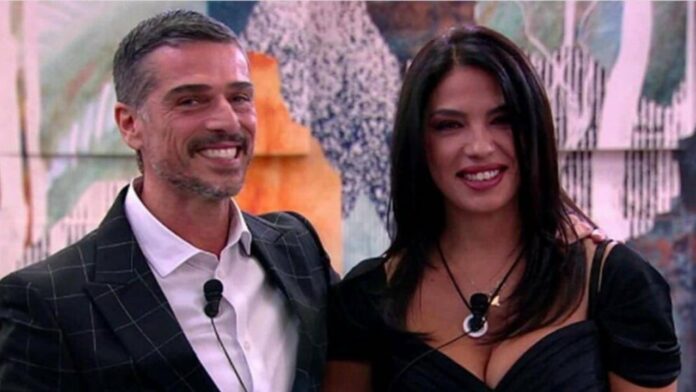 Grande Fratello, Massimiliano Varrese manda un messaggio a Monia La Ferrara