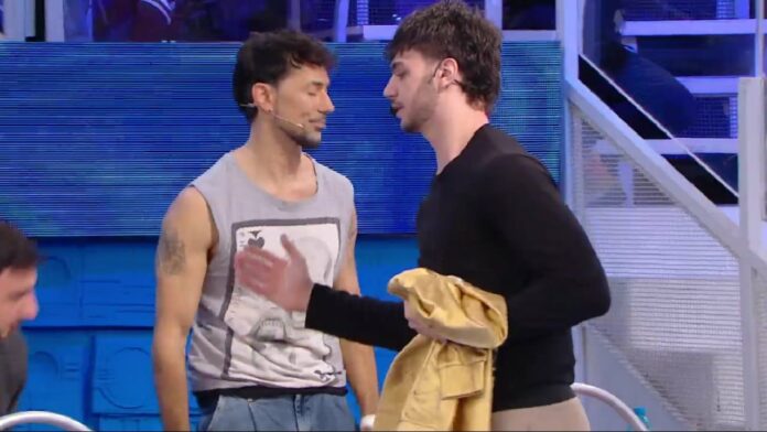 Amici 23, Nicholas va al Serale, ma sul web esplodono le polemiche! [VIDEO]
