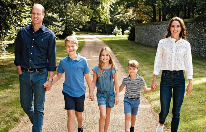 Kate Middleton e il Principe William stanno facendo di tutto per proteggere i figli dallo shock del cancro: le ultime notizie