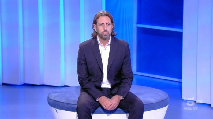 C'è Posta per te 2024: Giuseppe cerca di riappacificarsi con il figlio