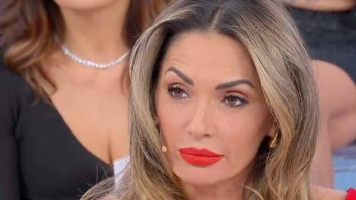 Uomini e Donne, anticipazioni: Ida Platano pronta a lasciare il trono ma cambia idea