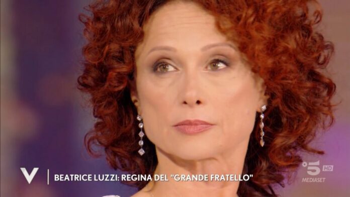Beatrice Luzzi a Verissimo: 