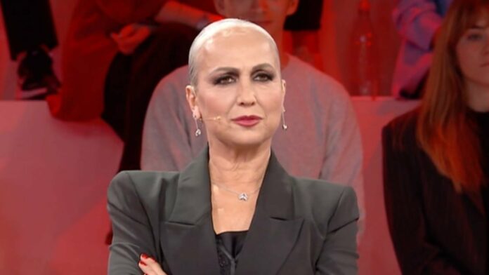 Amici 23, Alessandra Celentano lancia un guanto di sfida inedito a Mida e Sarah: ecco di cosa si tratta (VIDEO)
