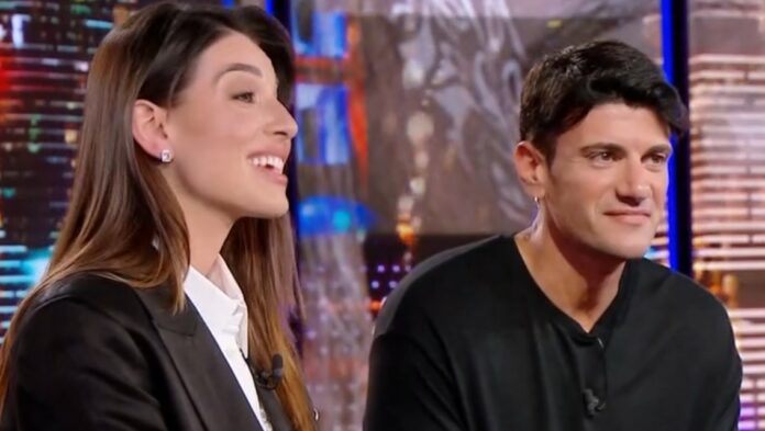 ''Nell'arco di una settimana convivevamo già'': Rebecca Staffelli, figlia di Valerio, e il futuro marito con 15 anni in più in tv insieme