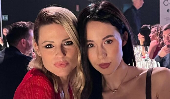 ''Quando Aurora tornava tardi la sera, la svegliavo alle 7.30'': Michelle Hunziker rivela cosa faceva quando la figlia era adolescente