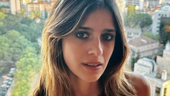 ''Riusciamo a organizzare le nostre età in maniera simpatica'': Benedetta Porcaroli parla dei 19 anni di differenza col fidanzato Riccardo Scamarcio