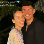 ''Buon compleanno amore'': Paola Di Benedetto è tornata con il calciatore Raoul Bellanova, eccoli abbracciati al compleanno di lui