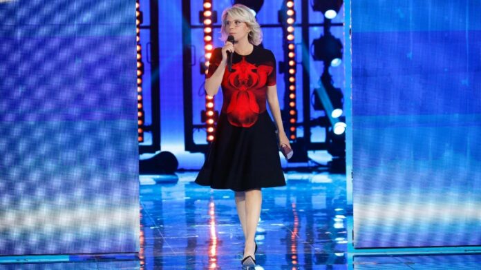 Amici 23, in onda stasera su Canale 5 la semifinale: Irama tra gli ospiti in studio