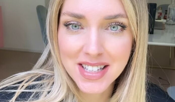 ''Sento una nuova energia dentro'': Chiara Ferragni si rivolge ai follower stranieri e parla di una 'nuova vita' dopo la rottura con Fedez