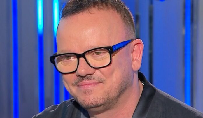 ''Là ho pensato che è lei la donna della mia vita'': Gigi D'Alessio racconta il bellissimo gesto della compagna Denise Esposito incinta