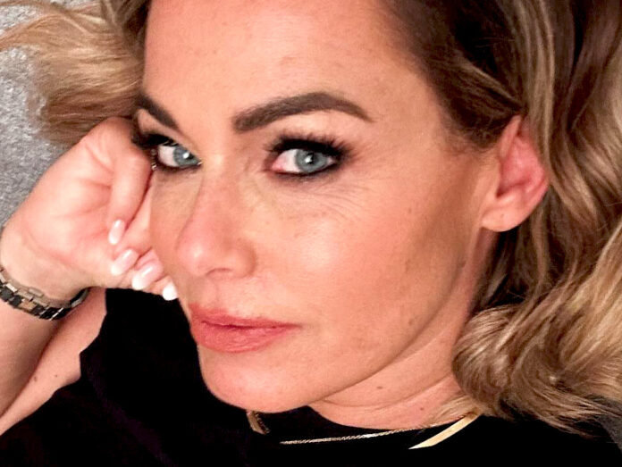 ''Posso serenamente fregarmene'': dieta, sport e chirurgia estetica, perché Sonia Bruganelli ha un approccio diverso dalle altre donne di tv