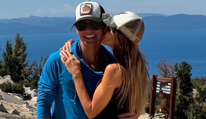 Ariadna Romero porta mamma e figlio in vacanza col fidanzato Julio Iglesias Jr, figlio del famoso cantante spagnolo: guarda