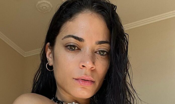 ''Il corpo non ha niente di scabroso, non mi imbarazza mostrare il fisico'': Elodie parla delle nuove foto per il Calendario Pirelli