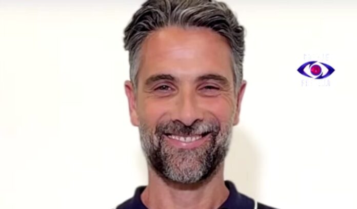 Annunciato il primo concorrente ufficiale del Grande Fratello: è Luca Calvani, da 'Sex and The City' al coming out, ecco chi è