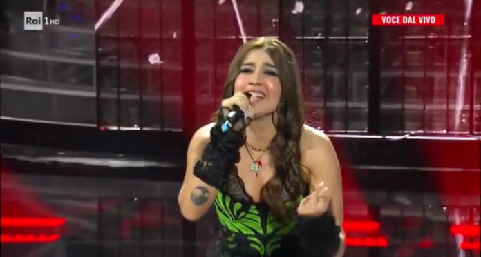 Tale e Quale Show 2024, Amelia Villano interpreta Angelina Mango