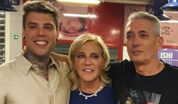 ''E' meglio che non parlo, fidati'': la madre di Fedez risponde al commento di un follower dopo l'esplosione del caso 'tradimenti'