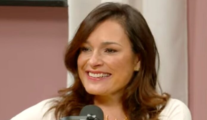 ''Il nome del secondogenito l'ha scelto l'ostetrica e mi ha detto: firma'': Alena Seredova rivela la strana genesi dei nomi dei figli