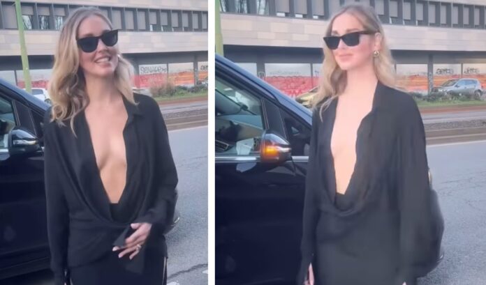 Super scollatura per Chiara Ferragni alla Milano Fashion week