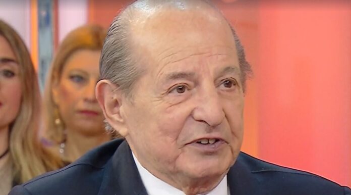 ''Mia moglie mi tradì con uno psichiatra disgraziato, provai a denunciarlo'': Giancarlo Magalli racconta l'incredibile storia in tv