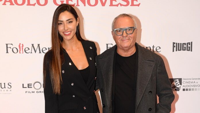 Giorgio Panariello sul red carpet a Roma con la giovane fidanzata Claudia Capellini che ha 25 anni meno di lui: foto